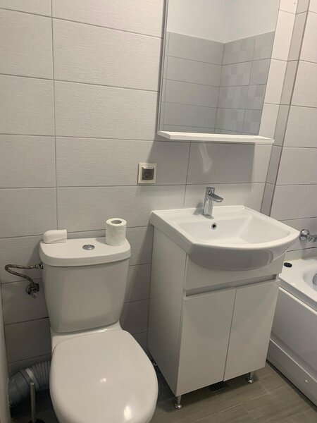 Militari, Rotar Park 2, zona Metro-Mc Donald's, 10 min metrou Preciziei